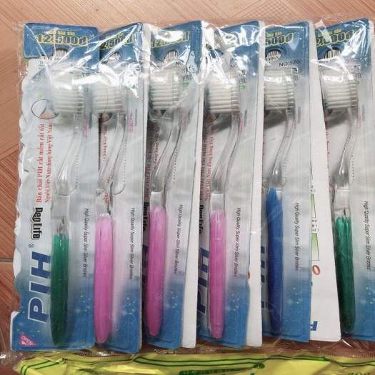 Bàn Chải Dánh Răng Vỉ 12 Chiếc