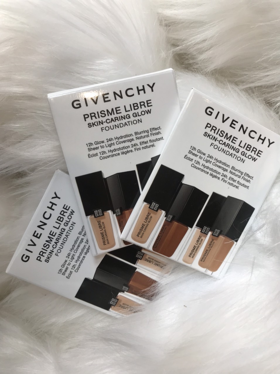 Kem nền căng bóng prisme libre skin-caring glow foundation - 4xnet wt .007 oz