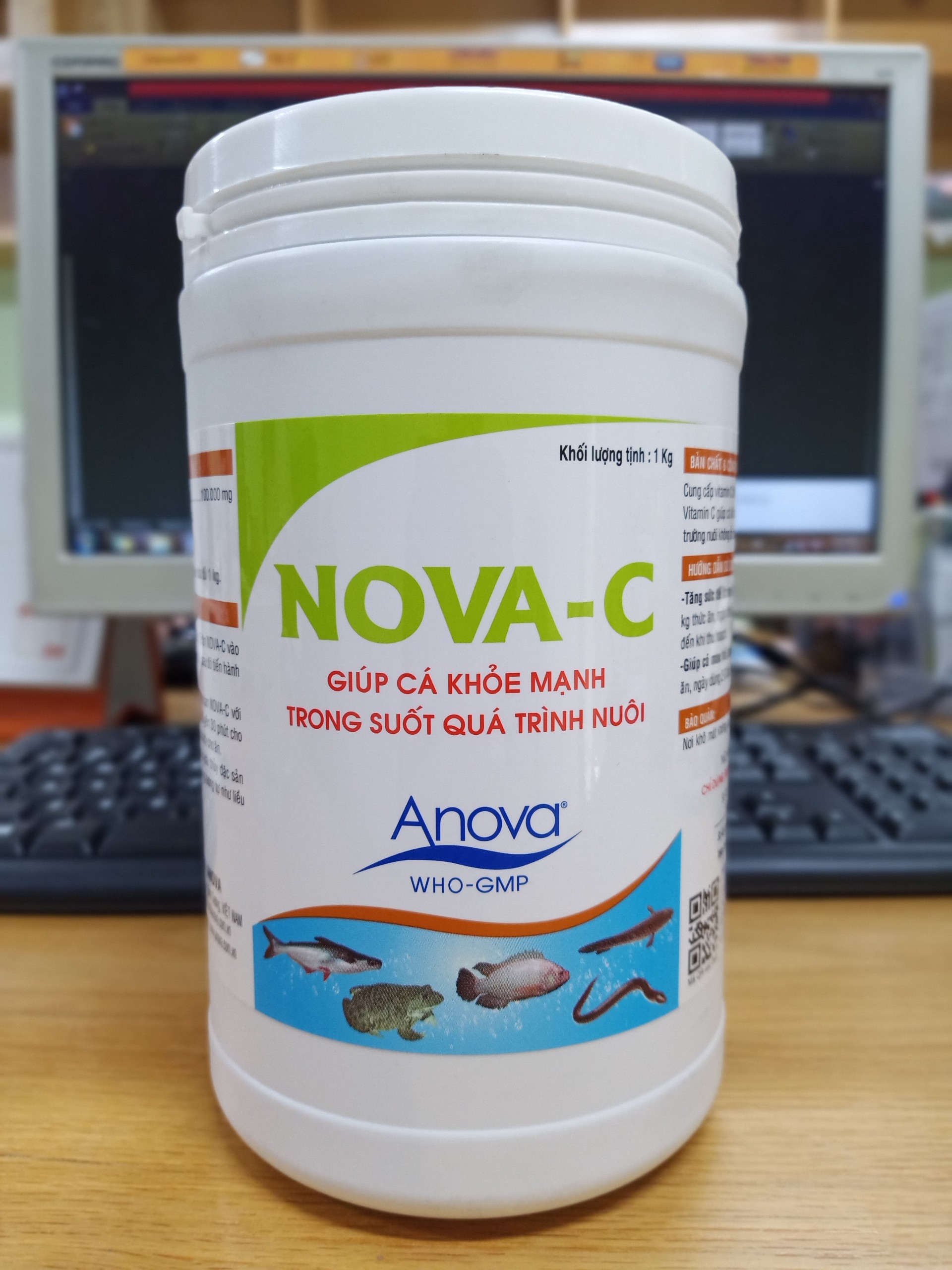 Vitamin C Cho Cá Giúp Tăng Đề Kháng, Chống Stress, Cá Khỏe Mạnh, Nhanh Lớn Anova Nova C (Hộp 1kg)