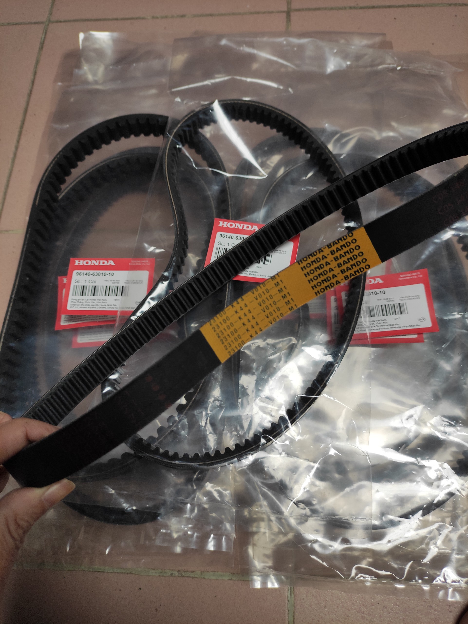 Dây Curoa Cho Xe Vision Đời Mới - Mã K44 ( 2015 - 2019 )