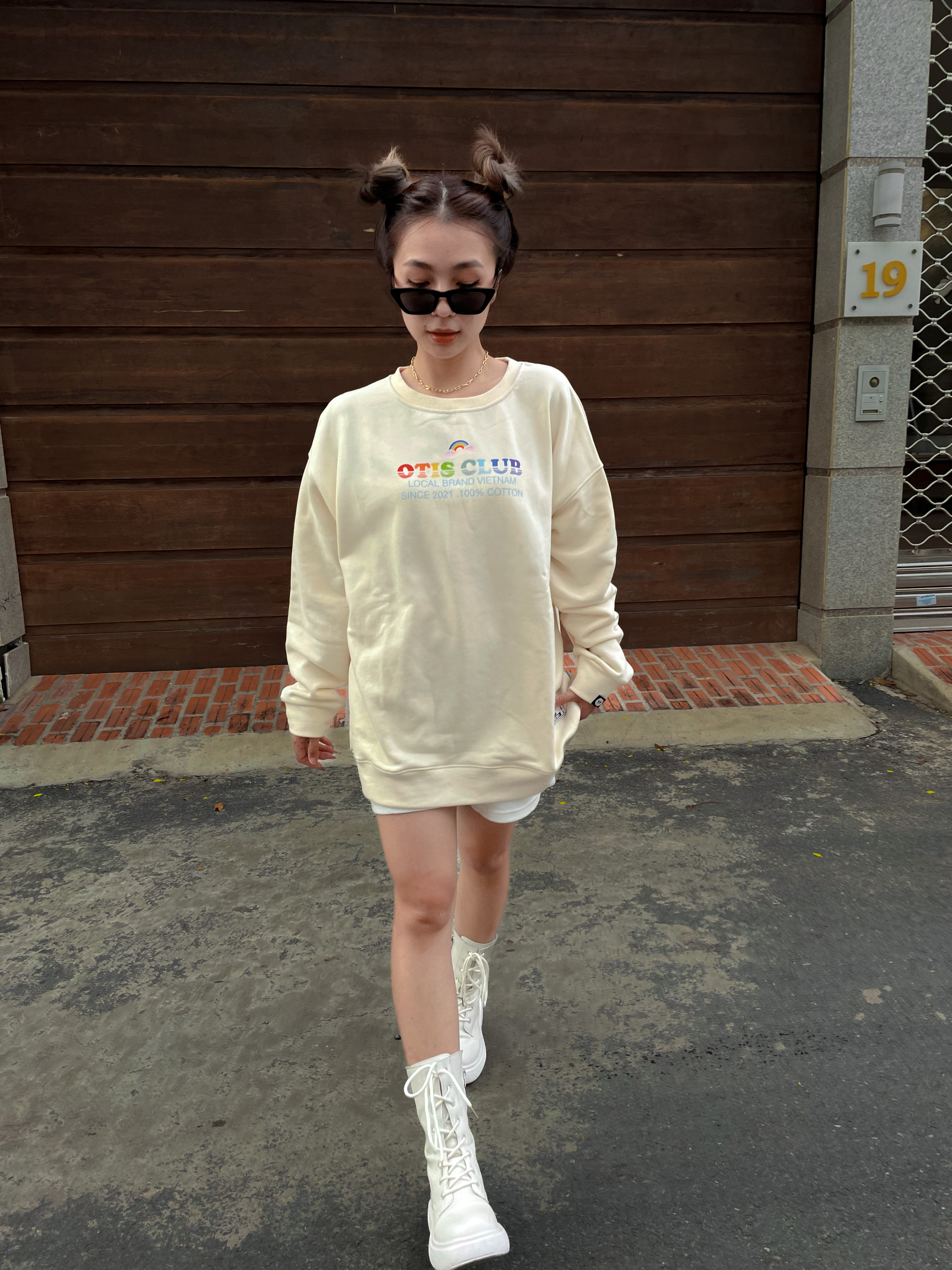 Áo thun dài tay sweater local brand otis club - sweater rainbow