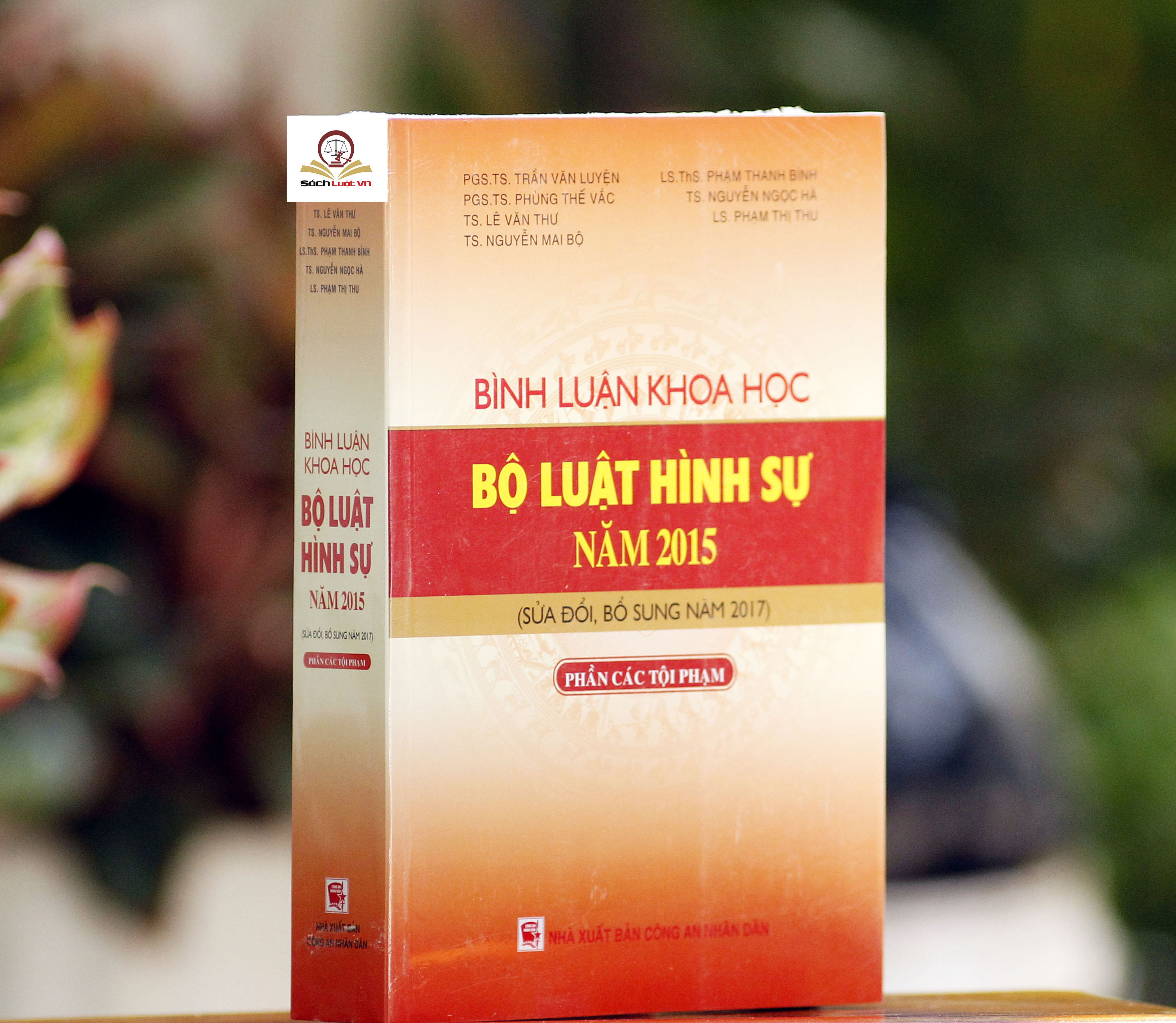 Bình luận khoa học Bộ luật hình sự năm 2015 phần tội phạm