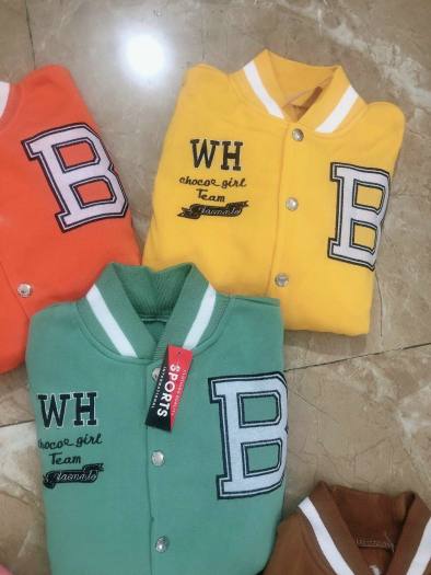 Áo Khoác Bomber Nữ, Áo Khoác Kiểu Ráng From Croptop Chất Liệu Thun Nỉ Ngoại Cao Cấp, In Phối Logo Chữ B Độc Đáo. TP