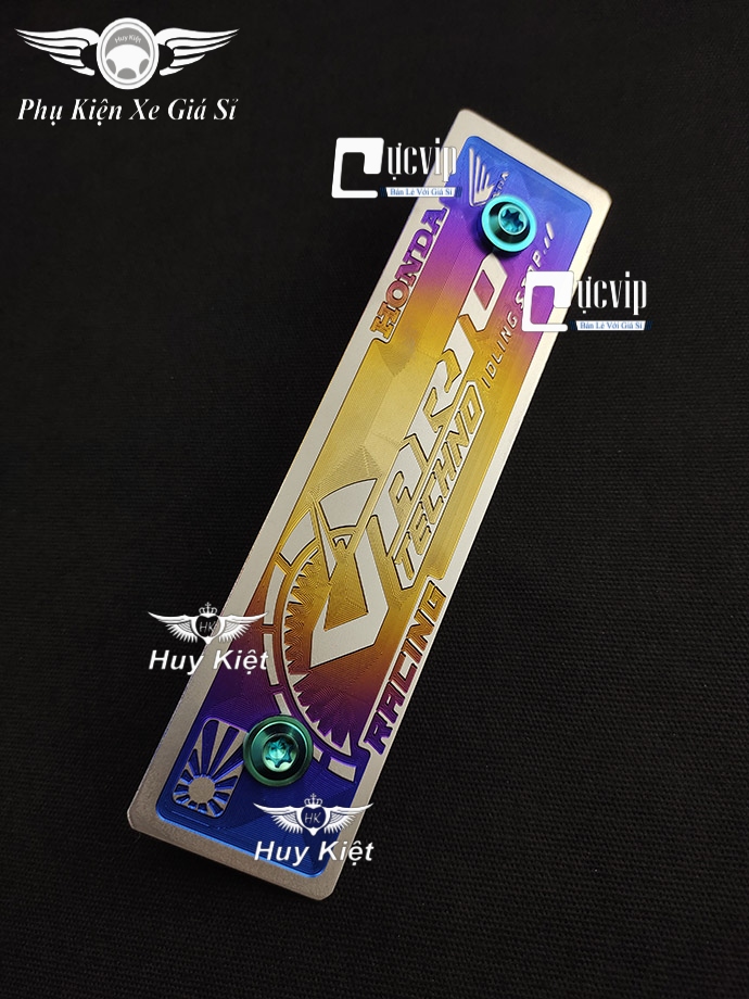 Bảng tên vario titan 3d + 2 ốc titan thật gr5 + 2 tán tặng kèm ms4825