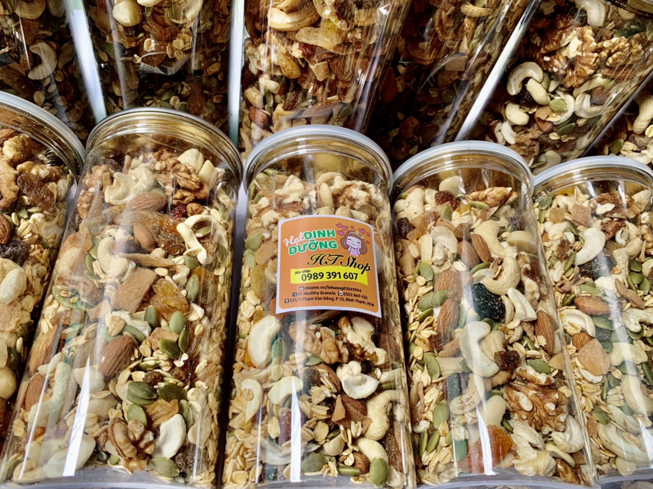 Ngũ cốc granola ăn kiêng nhiều hạt mix 9 loại hạt - hủ 500g