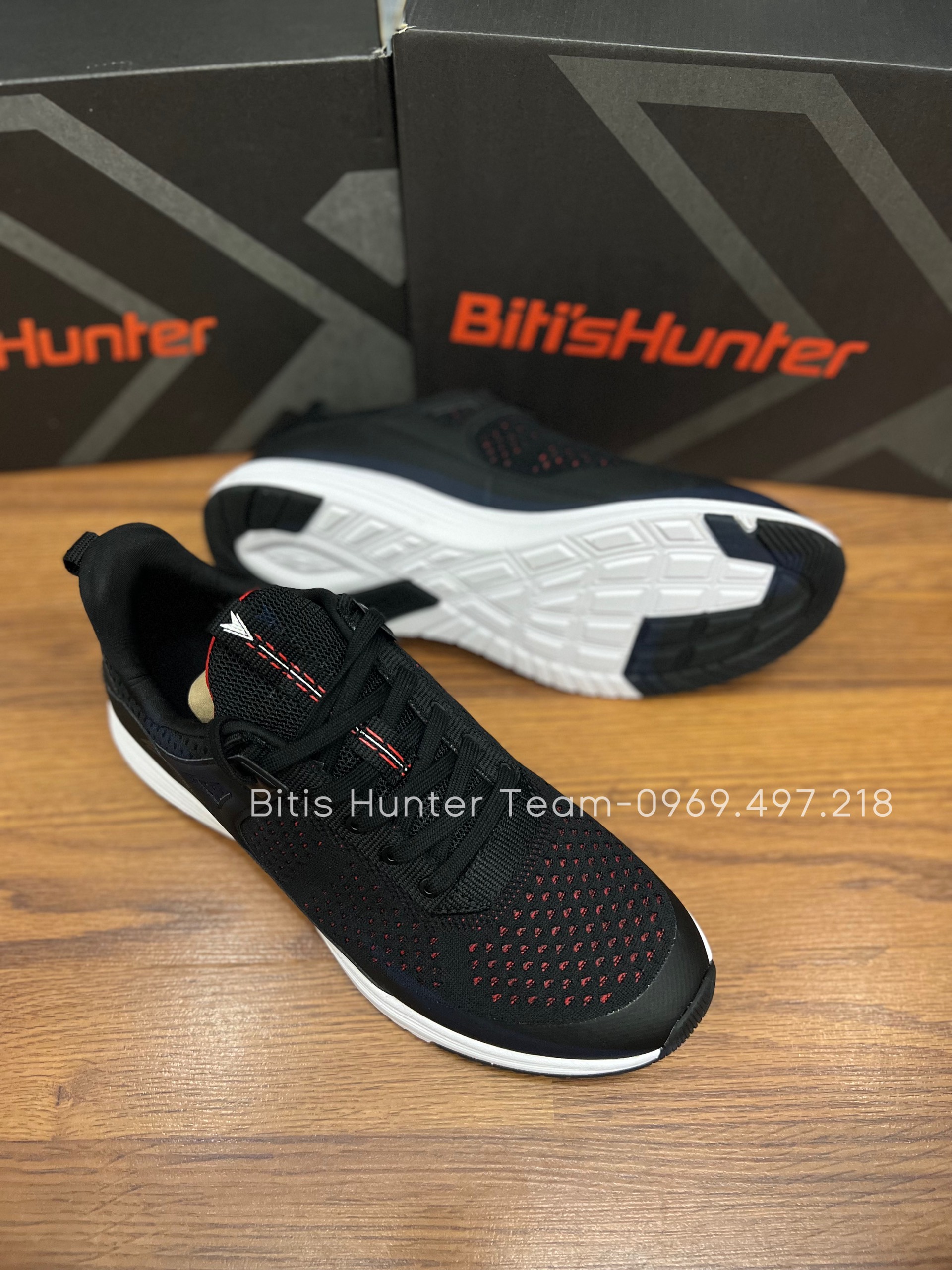 Giày Thể Thao Cao Cấp Nam Bitis Hunter Core 2022 - DSMH08200DEN