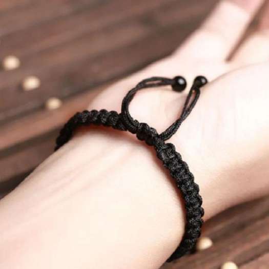 Vòng Tay May Mắn Hạt Đá Phong Thủy Đá Núi Lửa Obsidian - Đỏ