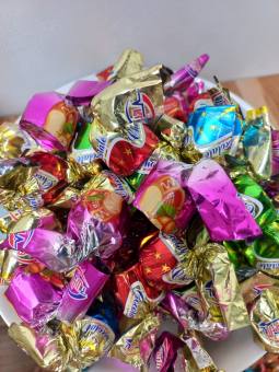 Kẹo Socola hạnh nhân và hạt dẻ 100g - kẹo socola siêu ngon