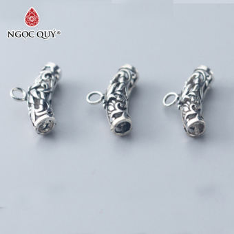 Charm bạc gắn charm treo - Ngọc Qúy Gemstones