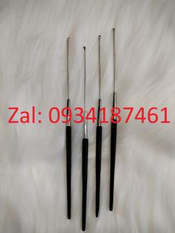 3 Cây ráy tai thân gỗ