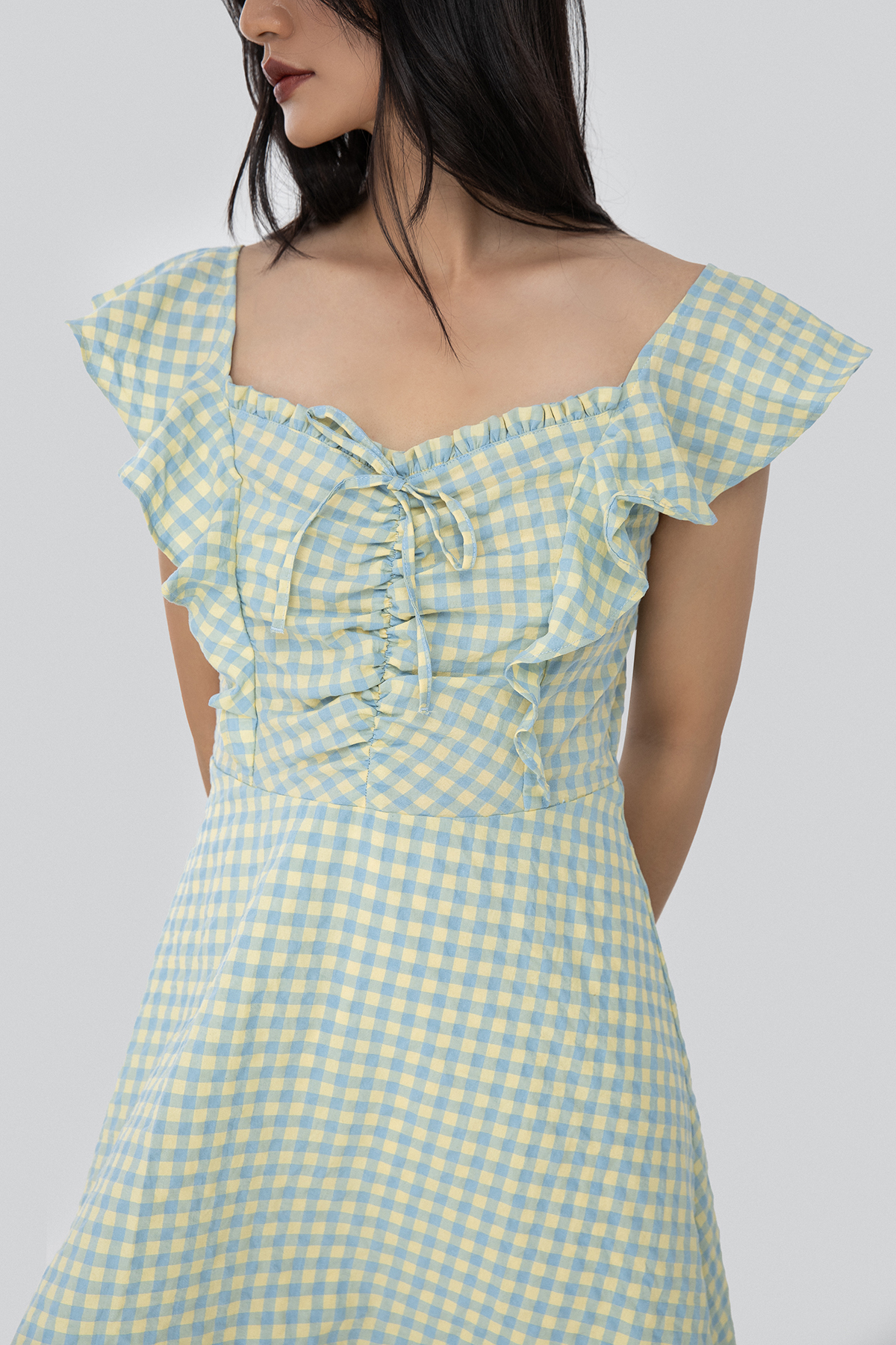 [NHẬP MÃ FALAZSOCIAL0830K GIẢM NGAY 30K] Đầm caro vàng MAYBI tay bèo cánh tiên Fairy Checked Yellow Dress