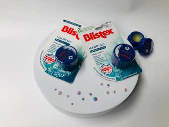 Hàng Đức Hũ dưỡng môi Blistex MedPlus cho môi rất khô