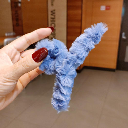 Kẹp tóc càng cua phối lông trơn phong cách Hàn quốc dễ thương