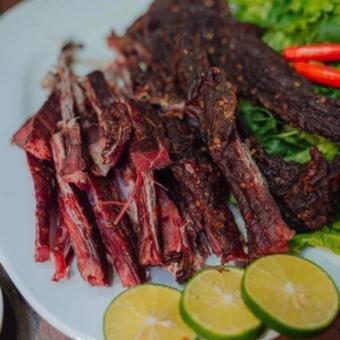 Thịt trâu gác bếp chuẩn vị Tây Bắc
