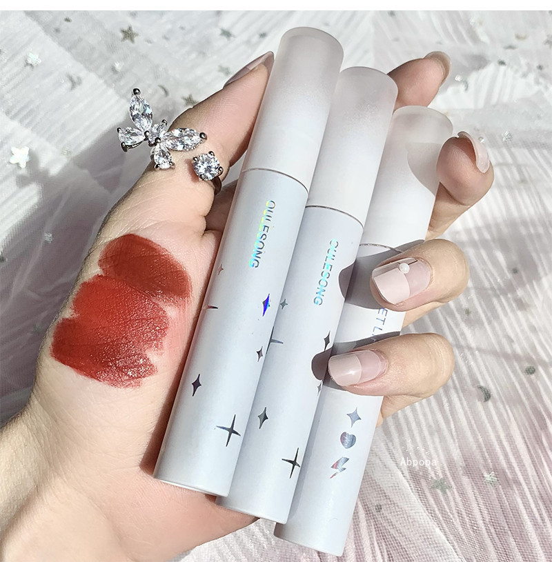 Son kem lì mềm mịn như nhung