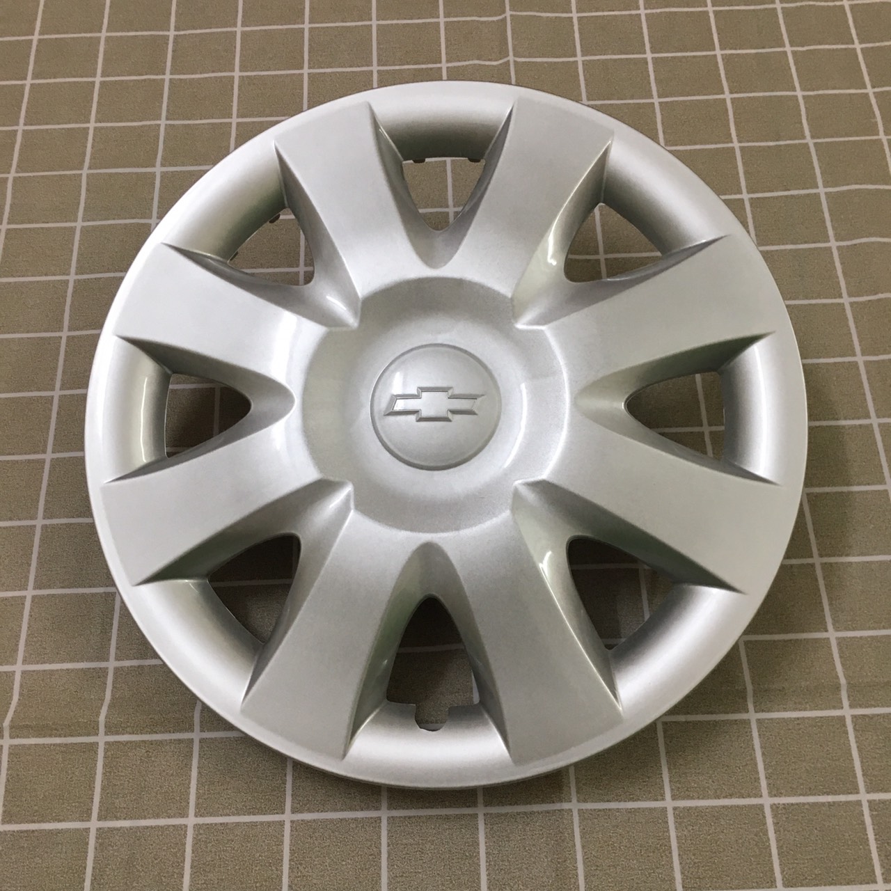 Ốp Lazang Cao Cấp Xe Chevrolet Spark, Matiz 13 inch Màu Bạc