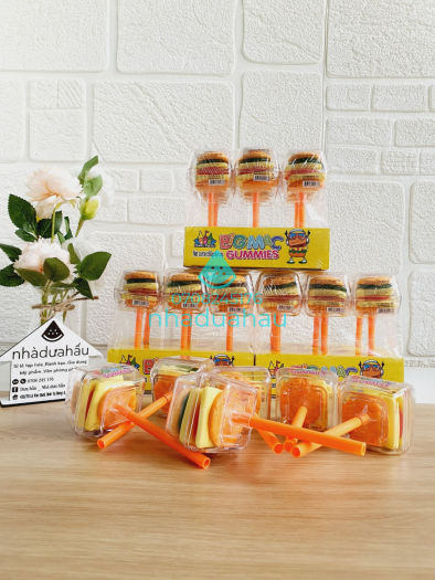 Một cây kẹo dẻo Burger que khổng lồ hiệu BigMac Hongkong que bọc hộp nhựa cứng cáp xịn xò 60g