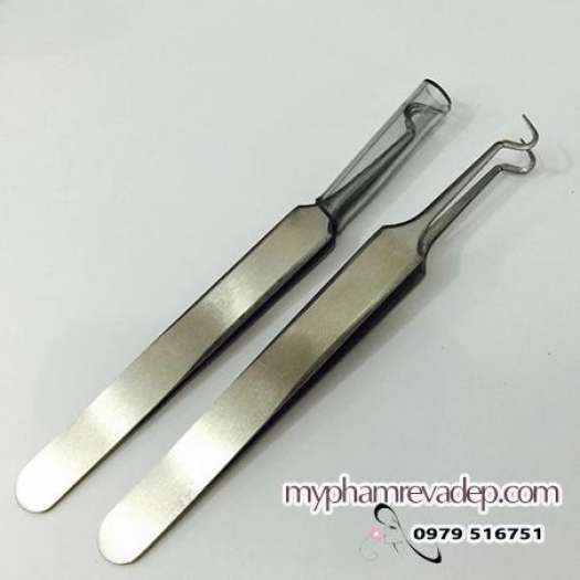 Nhíp gắp mụn cám Hàn Quốc