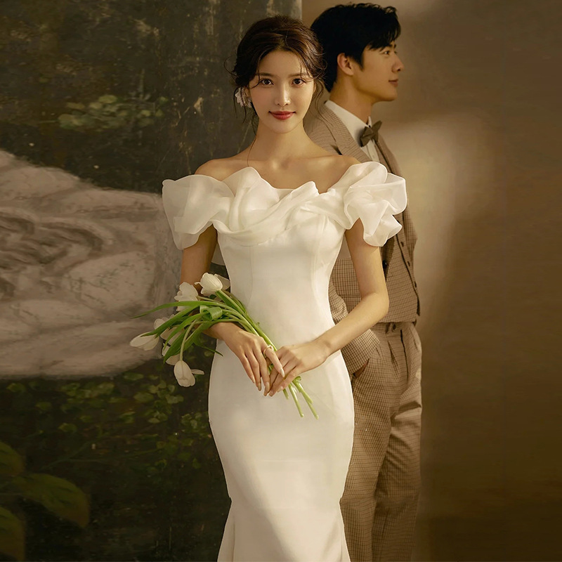 White dress outfit hot sale for wedding