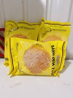 Bánh dừa tươi nhân nho dừa