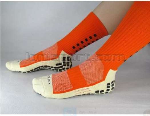 Tất đá bóng, vớ đá banh chống trơn trượt - Loại Dài - Chất lượng tuyệt vời SHOPTHETHAOCHAT