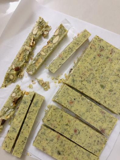 [Ít Ngọt] Nougat Trà Sữa - Kẹo Sữa Hạt tươi mỗi ngày