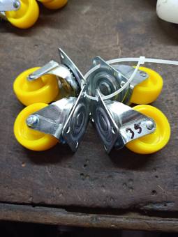 BỘ 4 BÁNH XE NHỰA VÀNG NGHỆ KHÔNG KHÓA 4F, 5F, 6F